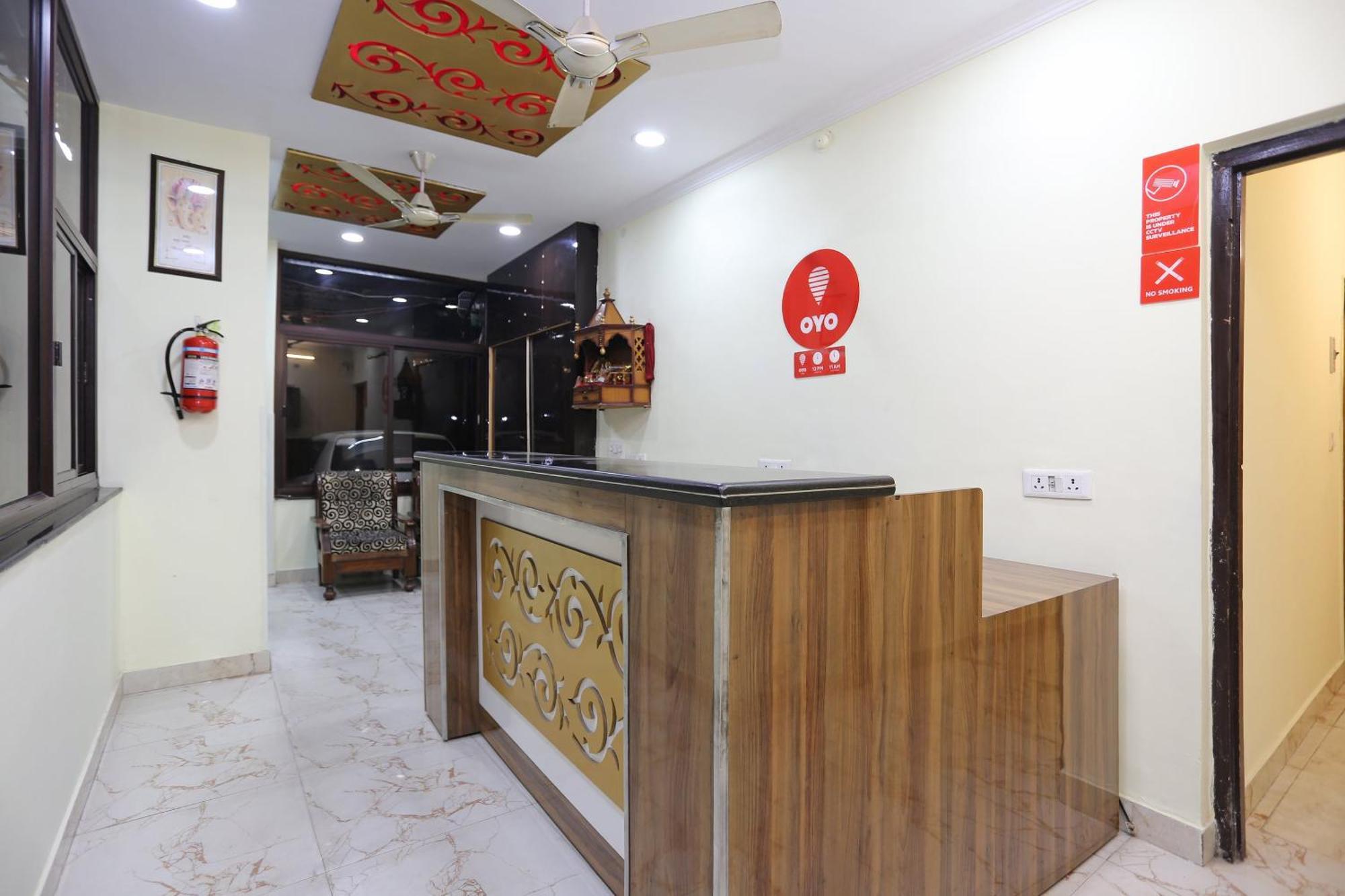 Hotel O Lime Wood Dehradun Exterior photo
